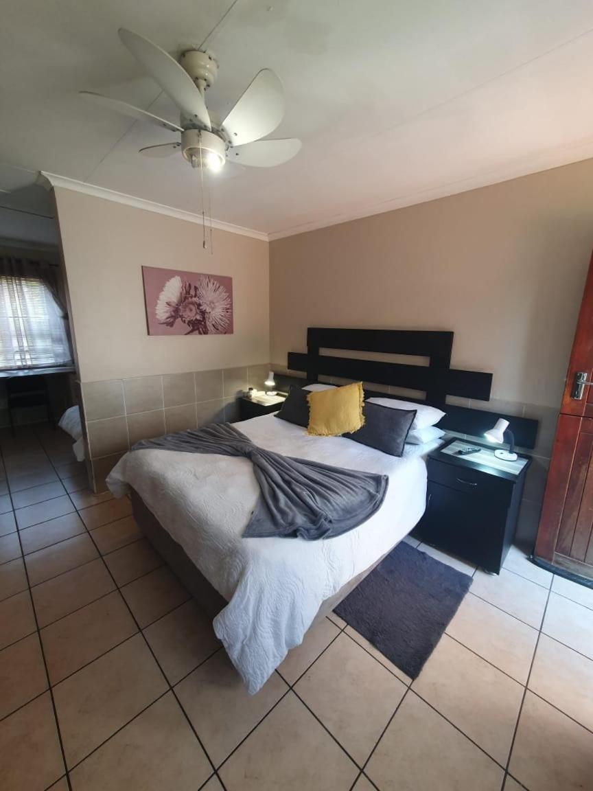 Accommodation@Park1285 Pretoria-Noord Eksteriør bilde